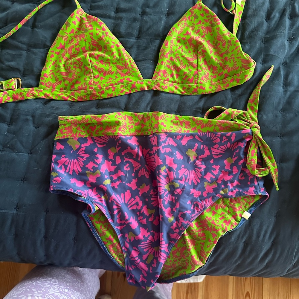 Summersalt Bikini Set - Green and Pink Floral